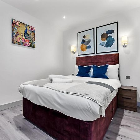 Amazing 2 Bedroom Apartment In Greater Londres Exterior foto