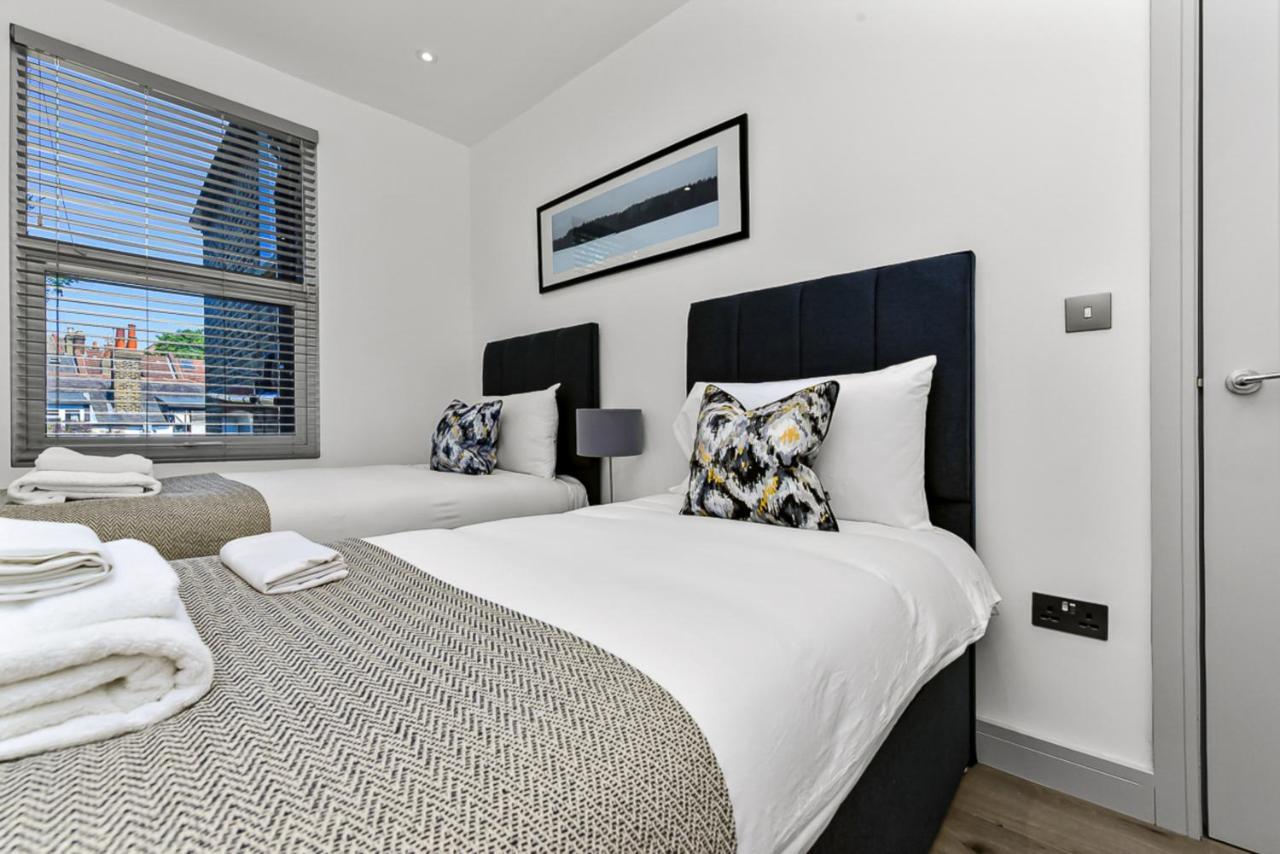 Amazing 2 Bedroom Apartment In Greater Londres Exterior foto